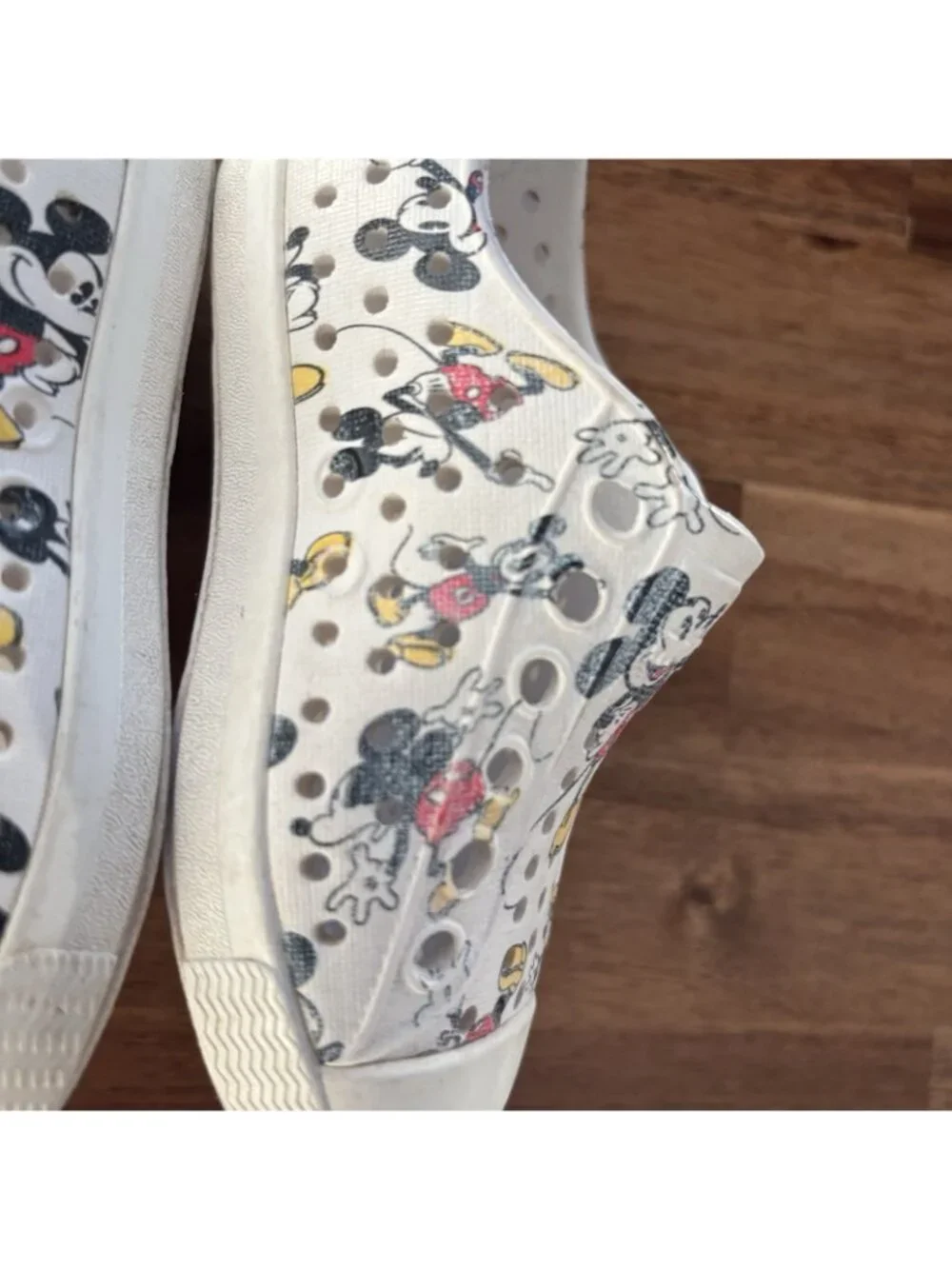 Native Jefferson Mickey Mouse Water Shoes‎ TODDLER Size 5C Beach Disney Trip
